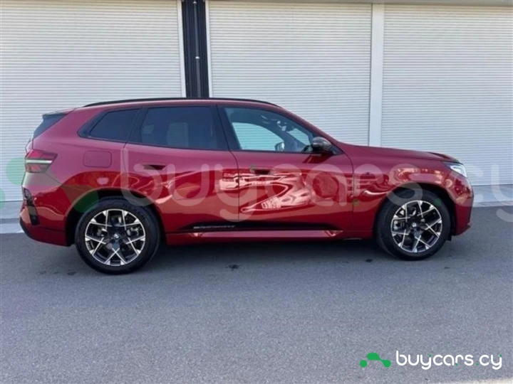 BMW X3 Красный