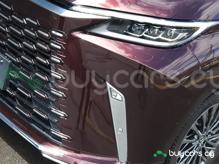 Lexus LM Темно-красный