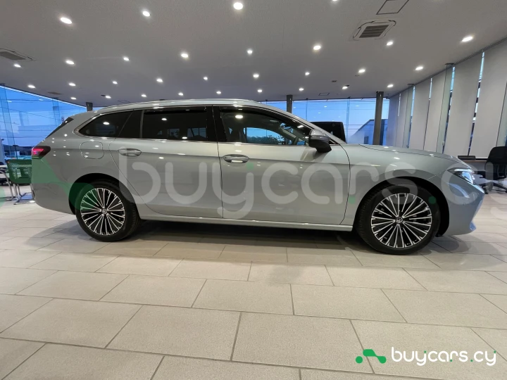 Volkswagen Passat Grey