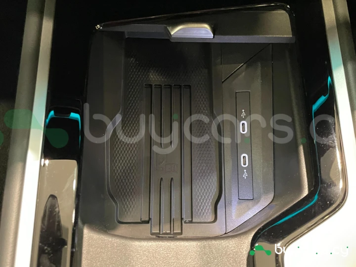 Volkswagen Passat Grey