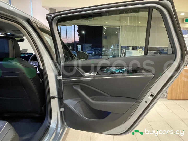 Volkswagen Passat Grey