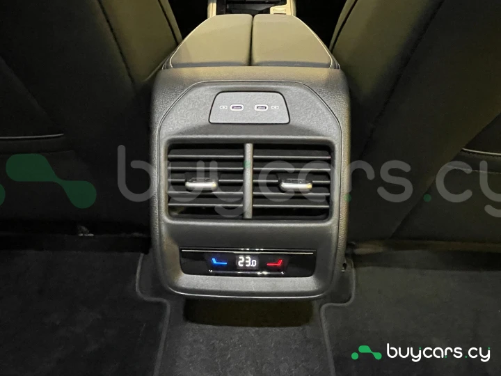 Volkswagen Passat Grey