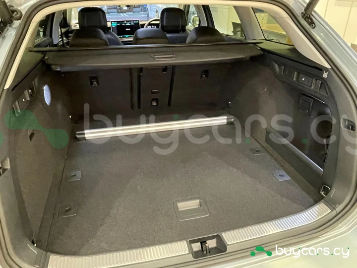 Volkswagen Passat Grey