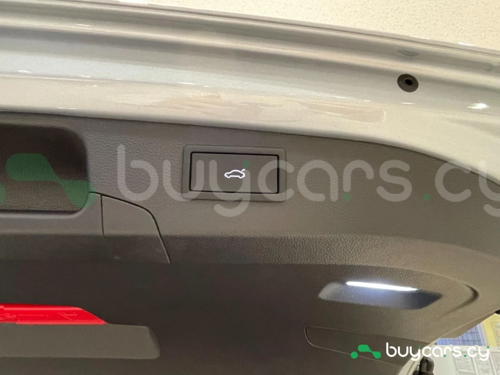 Volkswagen Passat Grey