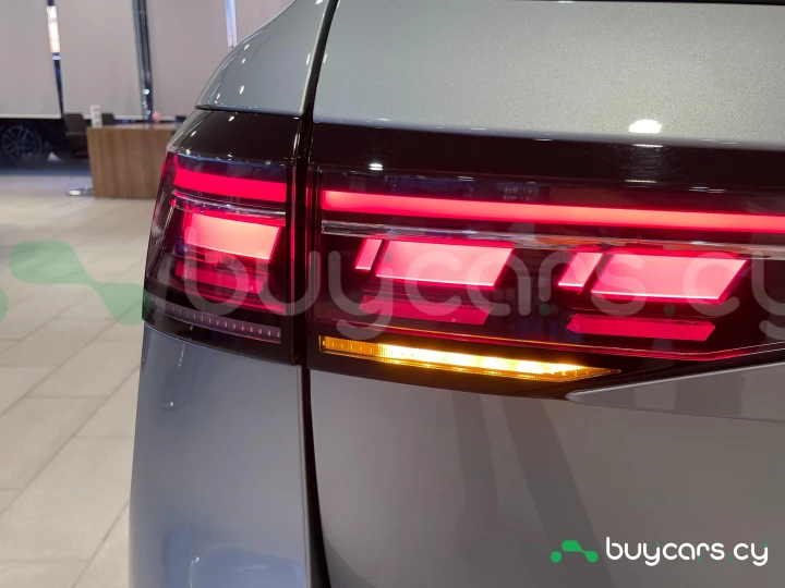 Volkswagen Passat Grey