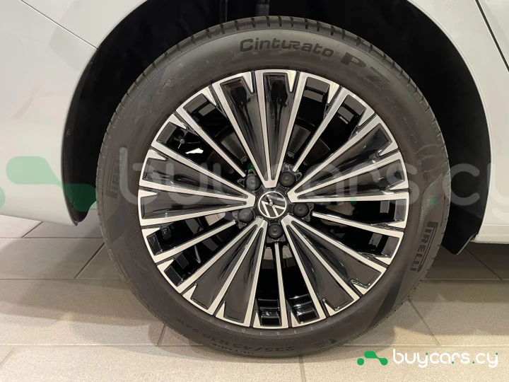 Volkswagen Passat Grey