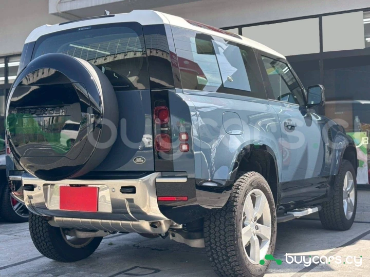 Land Rover Defender Синий