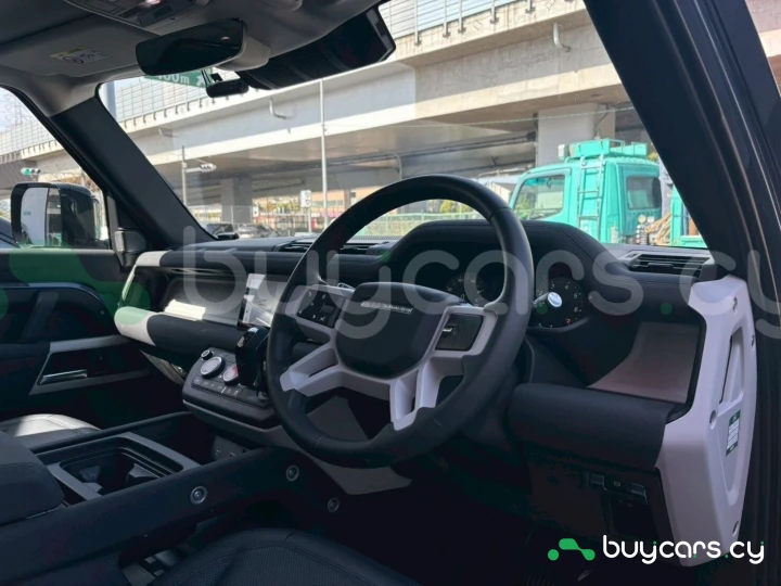 Land Rover Defender Синий