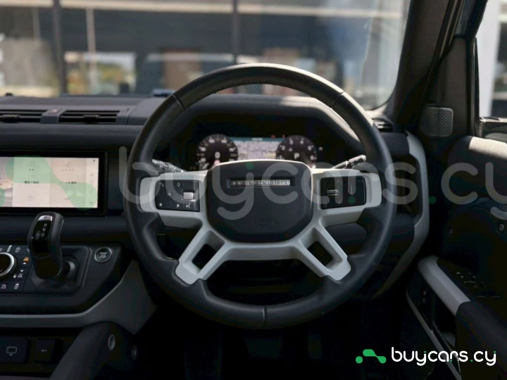 Land Rover Defender Синий