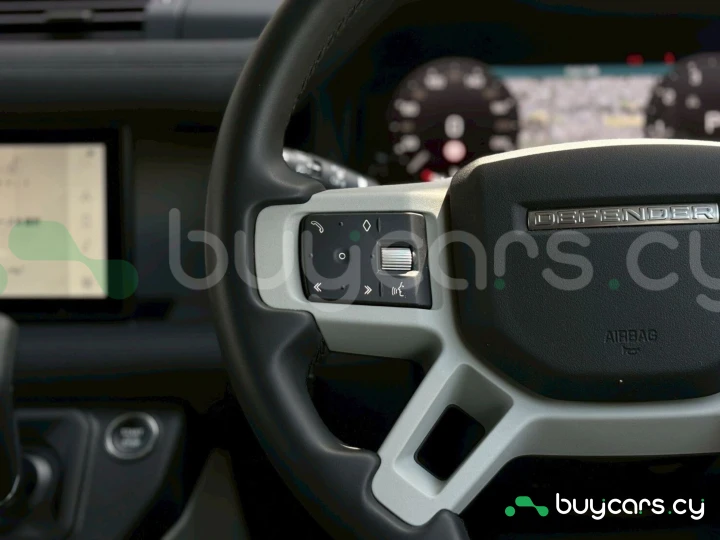 Land Rover Defender Синий