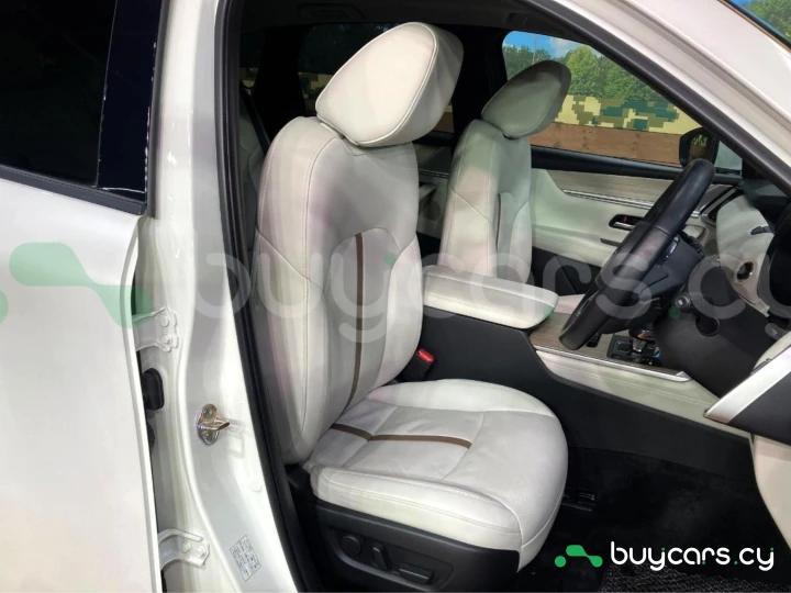 Mazda CX-60 Белый