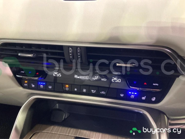 Mazda CX-60 Белый