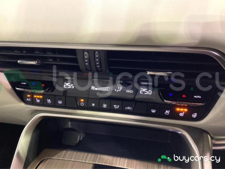 Mazda CX-60 Белый