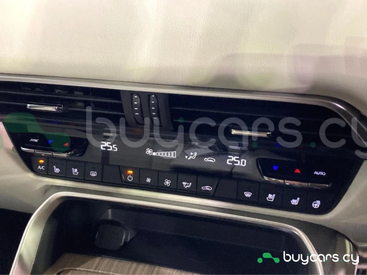 Mazda CX-60 Белый