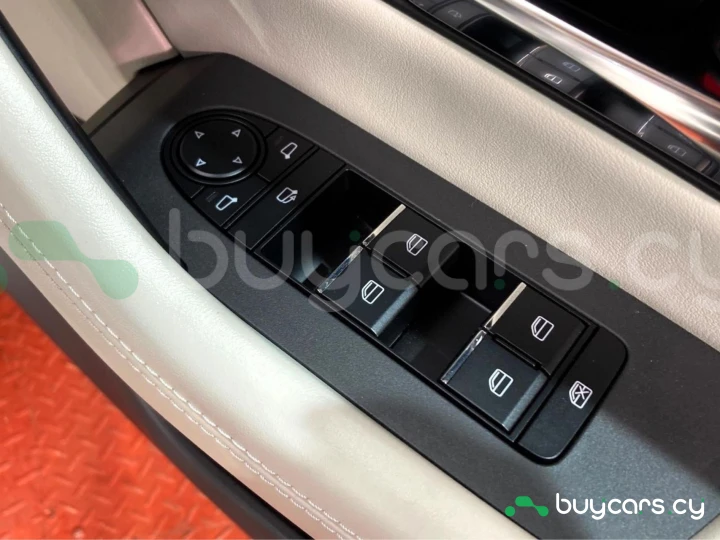 Mazda CX-60 Белый