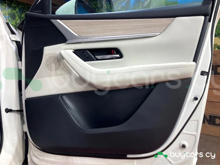 Mazda CX-60 Белый