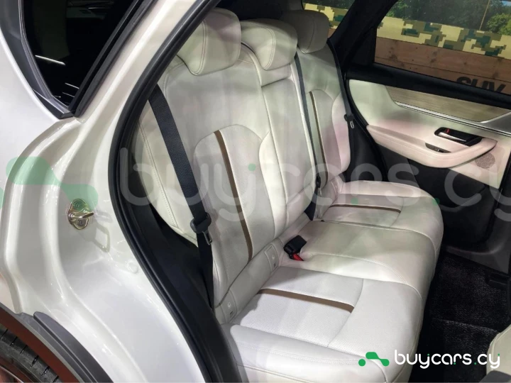 Mazda CX-60 Белый