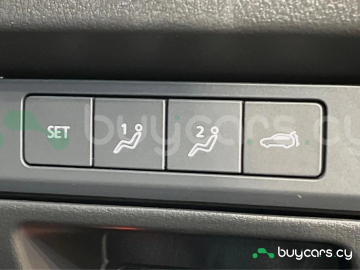 Mazda CX-80 Серый