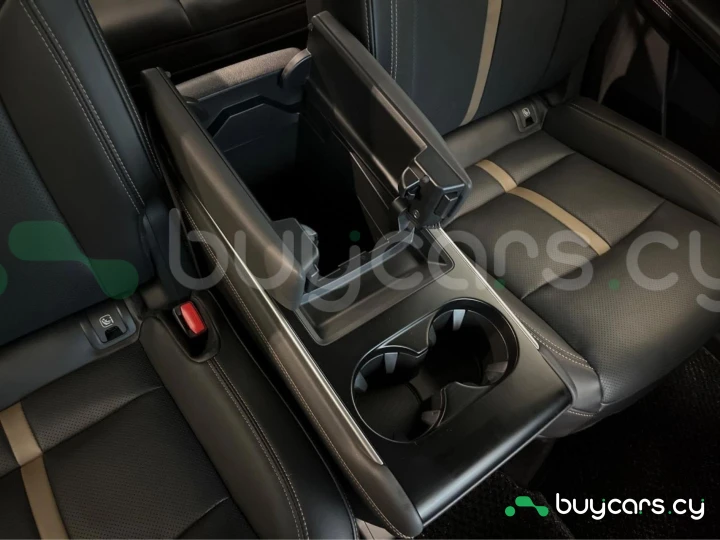 Mazda CX-80 Серый