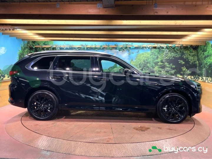 Mazda CX-80 Черный