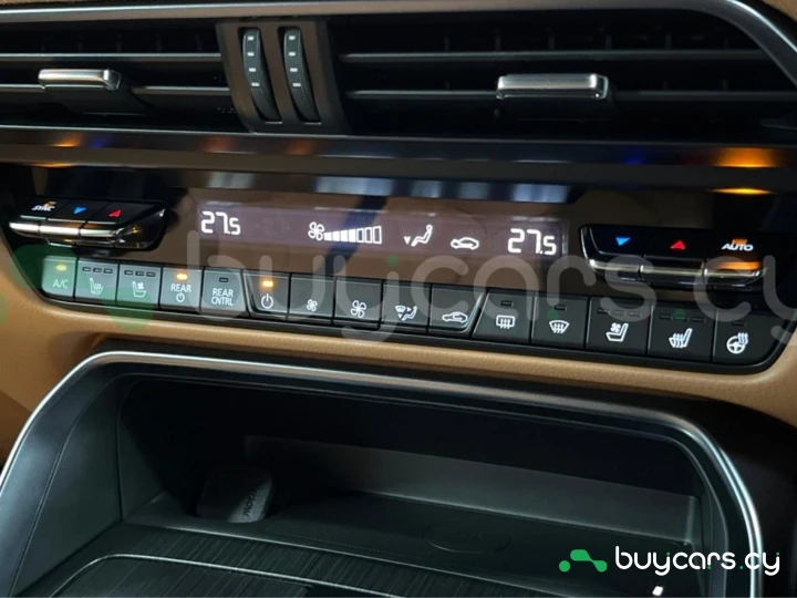 Mazda CX-80 Черный