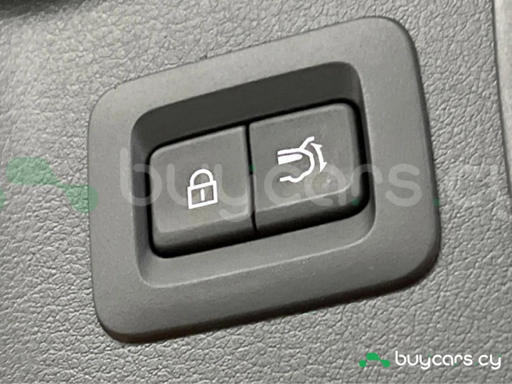 Mazda CX-80 Черный