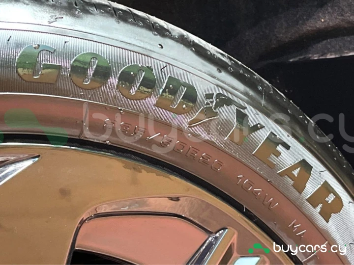 Mazda CX-80 Черный