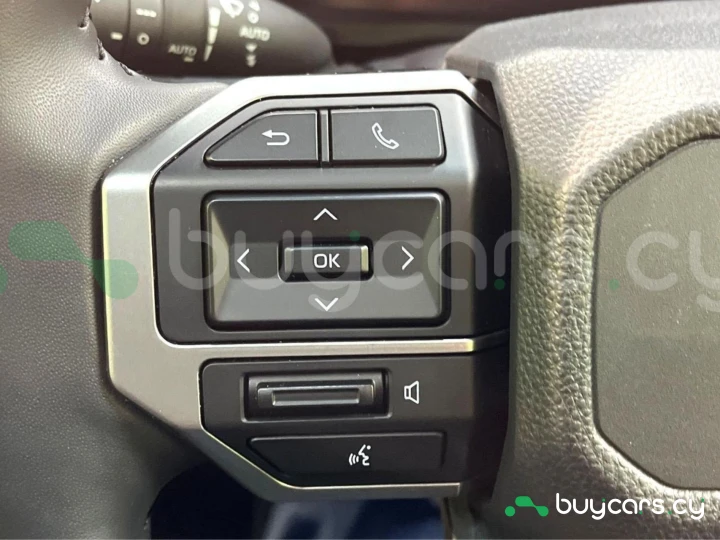 Toyota Land Cruiser 250 Черный