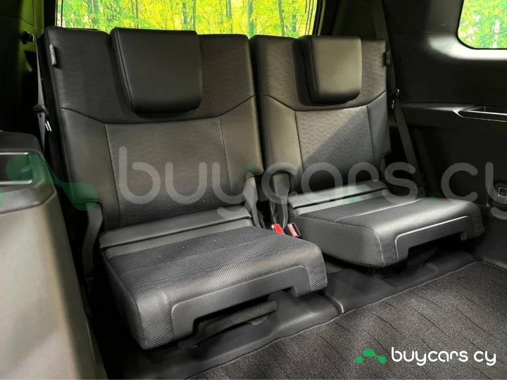 Toyota Land Cruiser 250 Черный