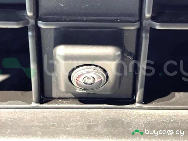 Toyota Land Cruiser 250 Черный