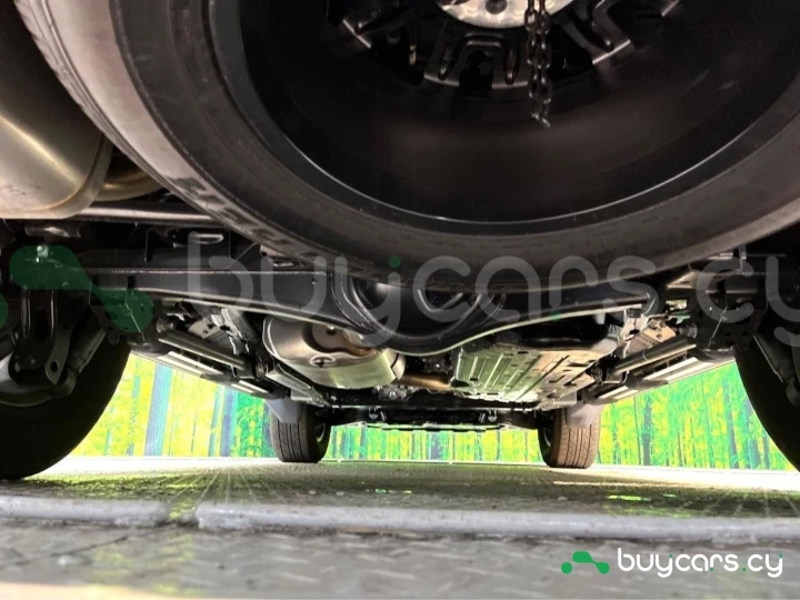 Toyota Land Cruiser 250 Черный