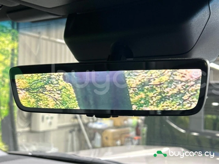 Toyota Land Cruiser 250 Серый