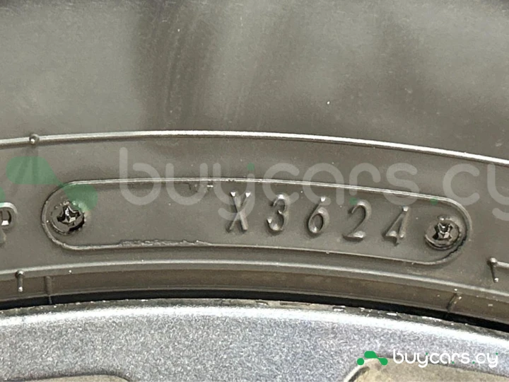 Toyota Land Cruiser 250 Серый