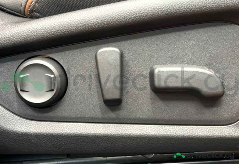 Subaru Forester Black