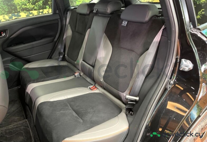 Subaru Forester Black