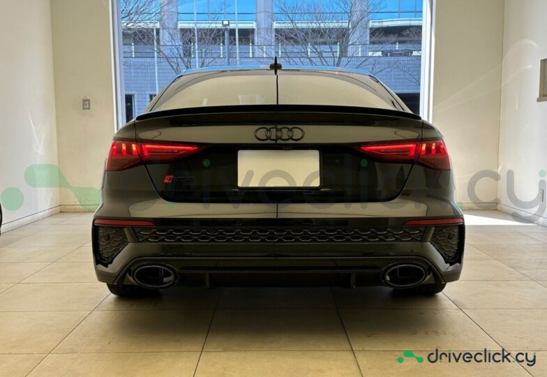 Audi RS3 Black