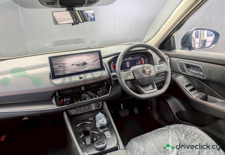 Nissan X-Trail Серый
