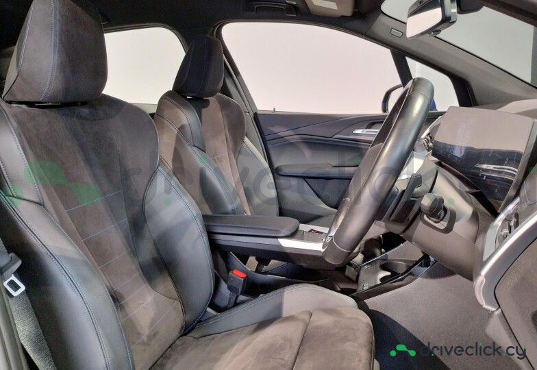 BMW 2-Series Active Tourer Blue