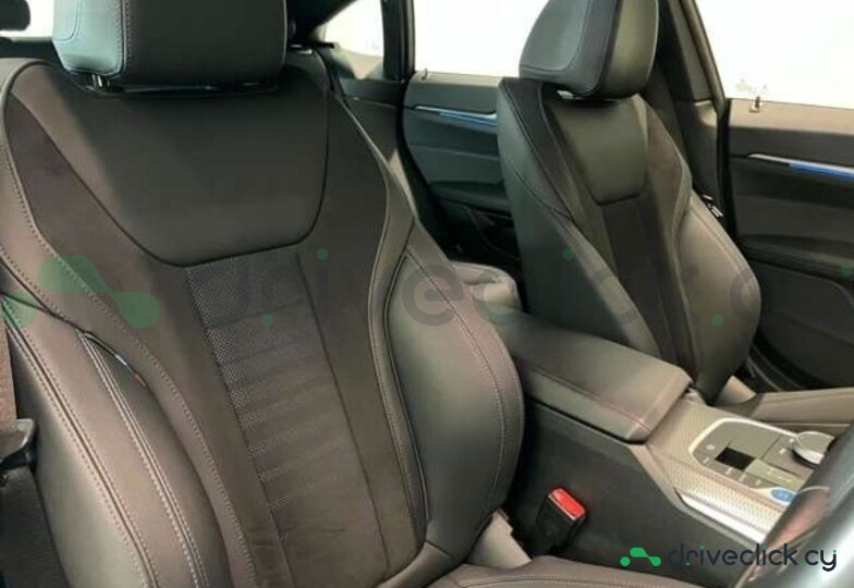 BMW i4 White