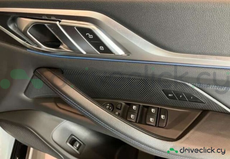 BMW i4 White