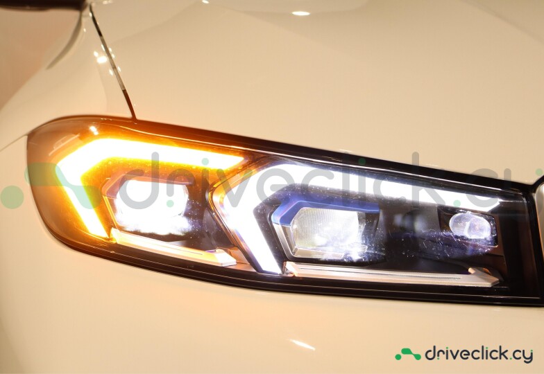 BMW 3 series White