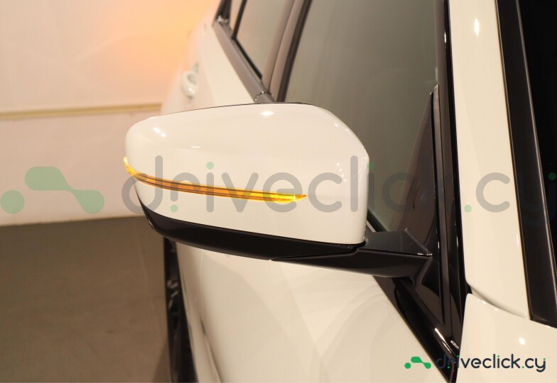 BMW 3 series White