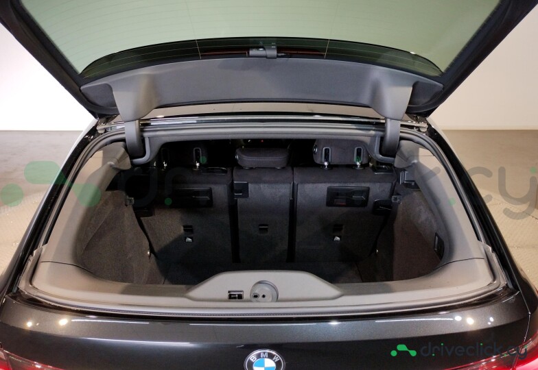 BMW 3 series Black
