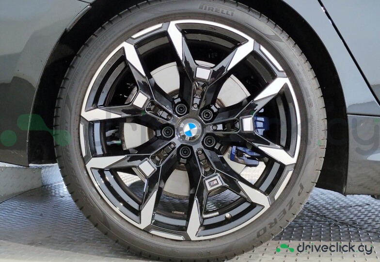 BMW 3 series Black