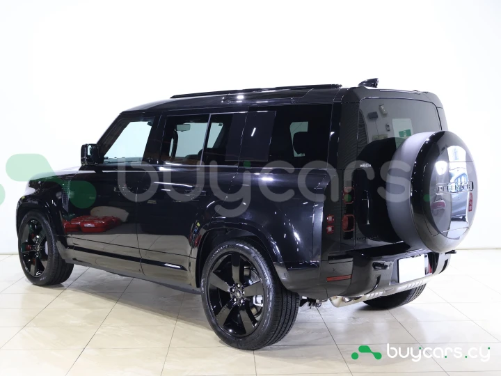Land Rover Defender Черный