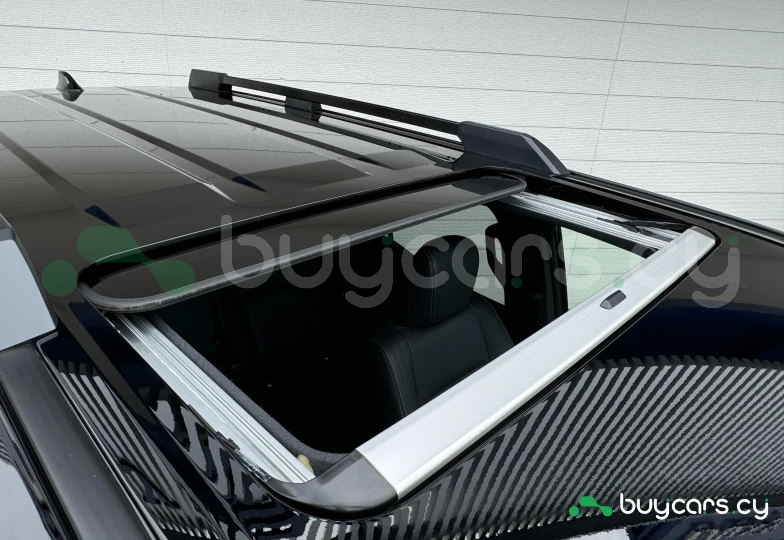 Toyota Land Cruiser 250 Черный