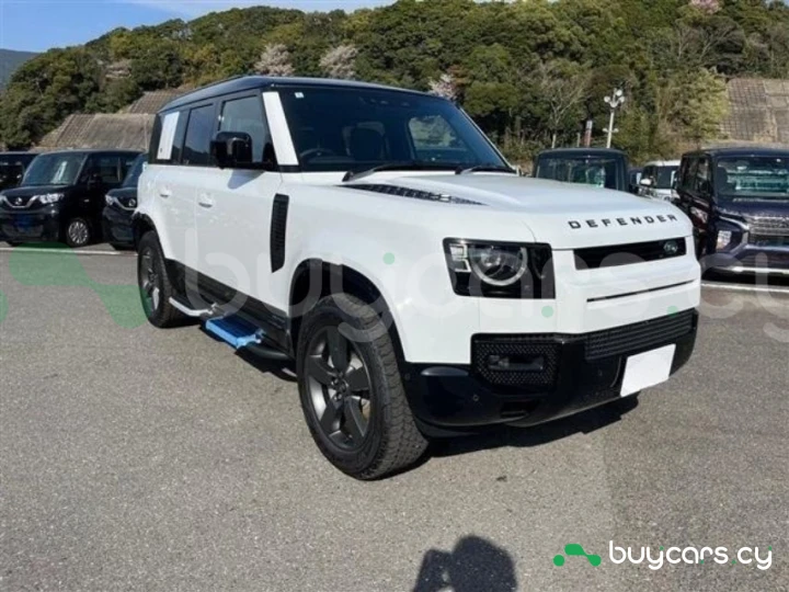 Land Rover Defender Белый