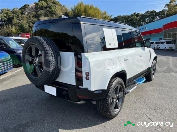 Land Rover Defender Белый
