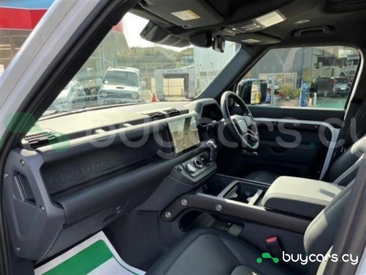 Land Rover Defender Белый