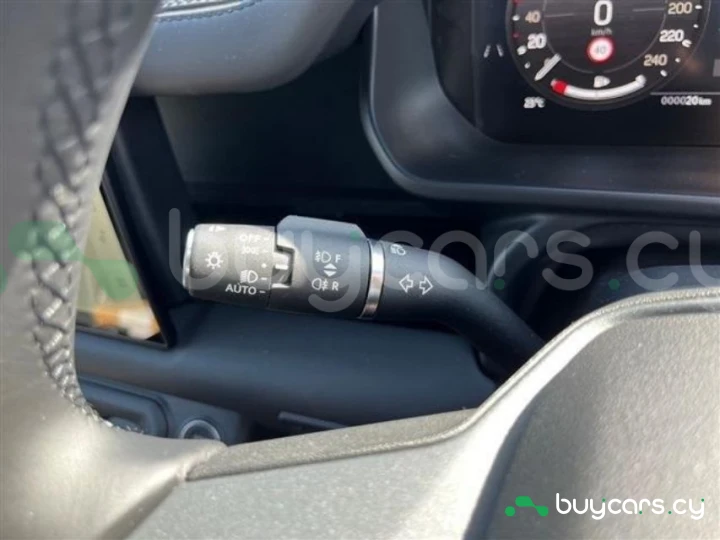 Land Rover Defender Белый